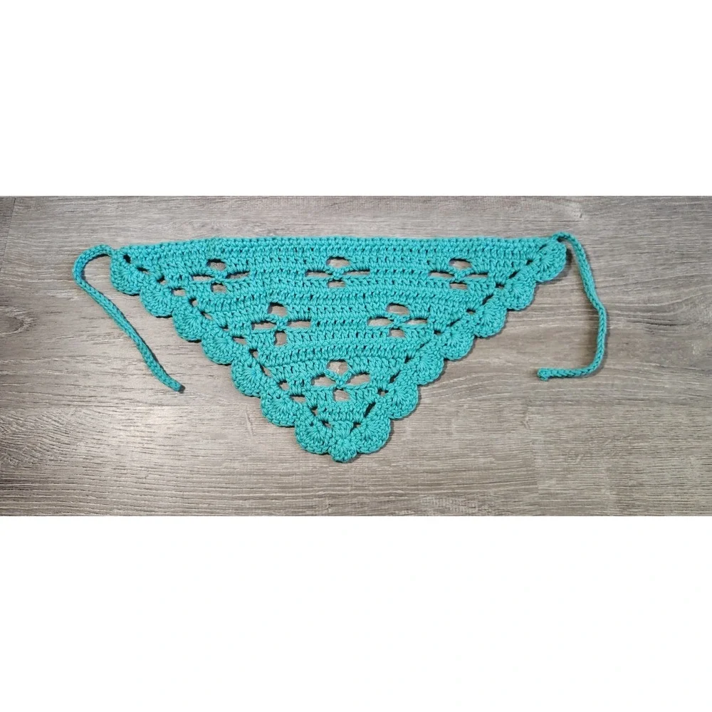 Handmade Crochet‎ Triangle Head Scarf Scalloped Hem Blue Cotton Cottage Boho